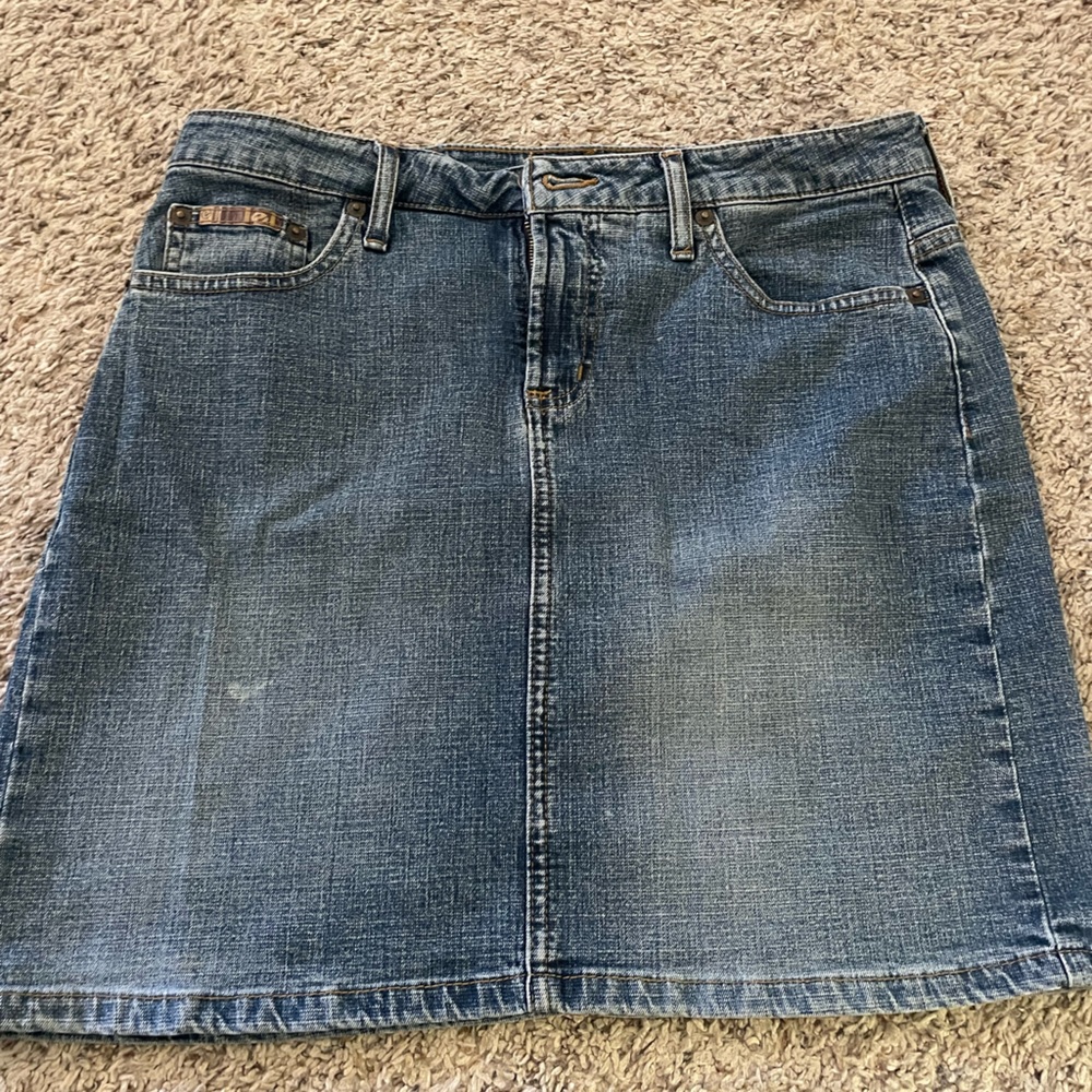 Fitted Denim Skirt